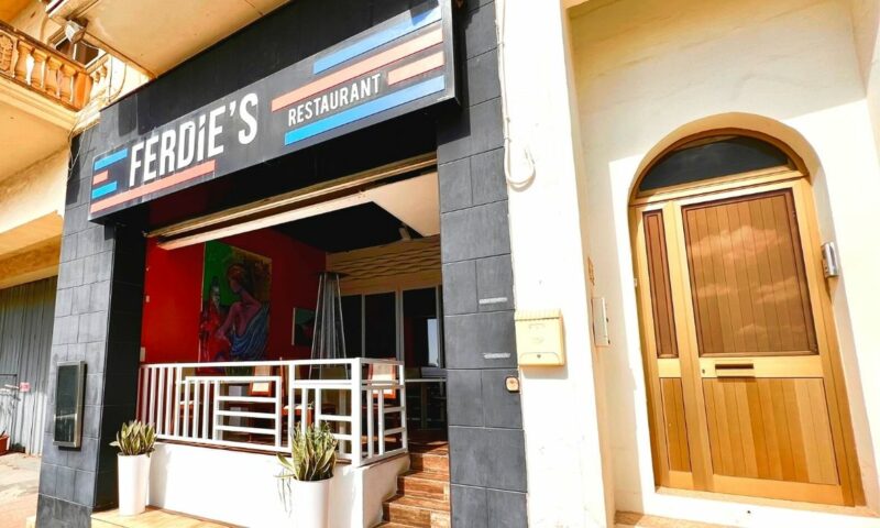 Ferdie's Cocktail Bar & Restaurant
