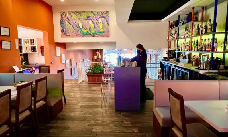 Ferdie's Cocktail Bar & Restaurant