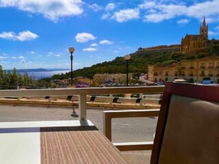 Ferdie's Cocktail Bar & Restaurant Ferdie's Cocktail Bar & Restaurant