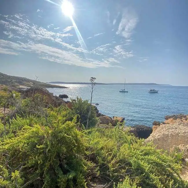 Iz Zewwieqa Bay