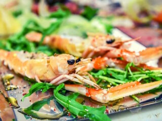 Al Sale Seafood 320x240