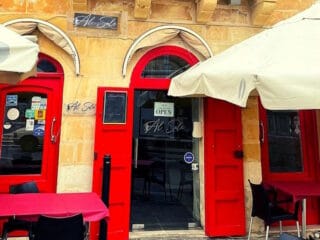 Al Sale front 320x240