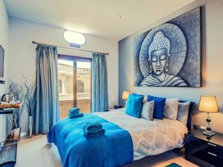 D Golden Valley bedroom Blue 320x240