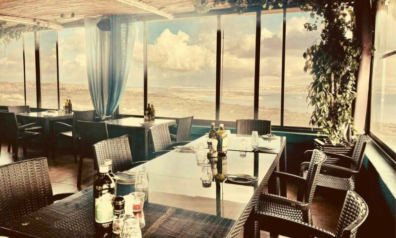 Fliegu Bar & Restaurant Fliegu Bar & Restaurant