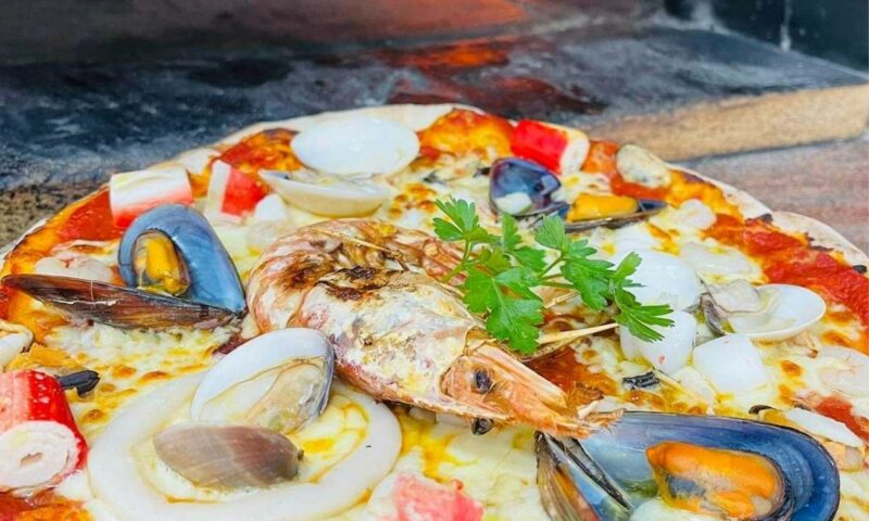 Fliegu Bar & Restaurant