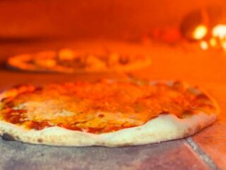 Fliegu Bar & Restaurant Fliegu Bar & Restaurant