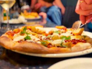 Fliegu Bar & Restaurant Fliegu Bar & Restaurant