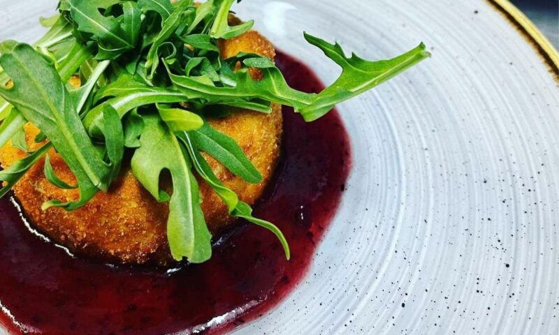 Fliegu Bar & Restaurant