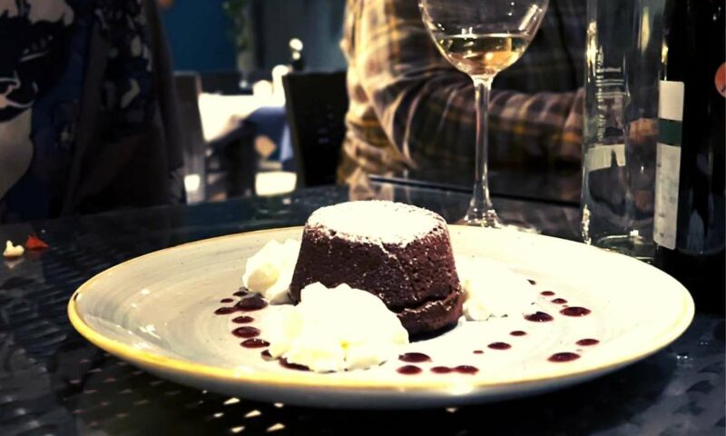 Fliegu Bar & Restaurant