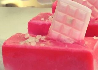 scents and beyond  320x227