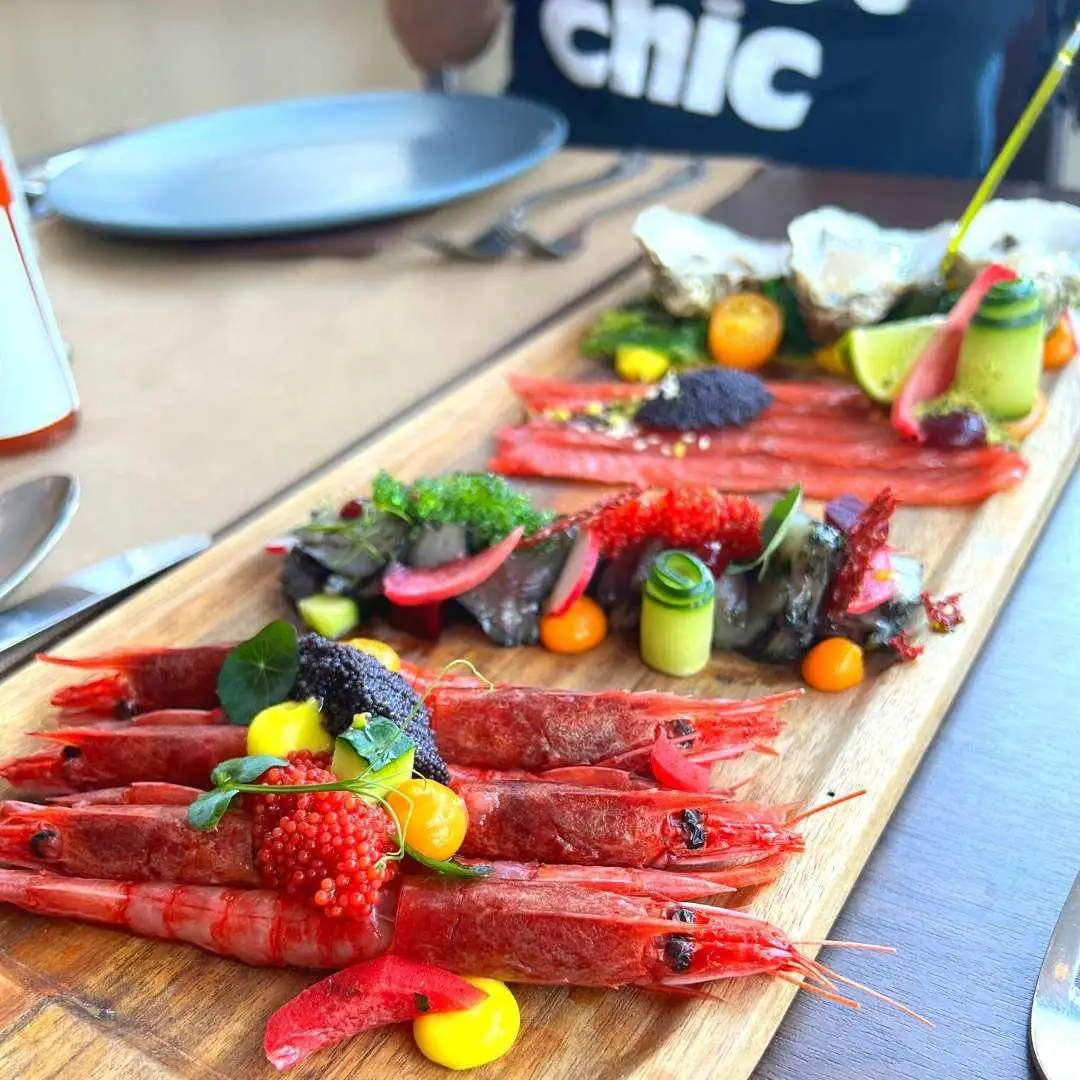 Ta Tona Restaurant