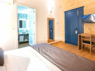 Georges Gozo Living 320x240