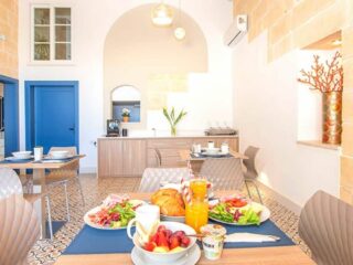 Georges Gozo Living 5 320x240