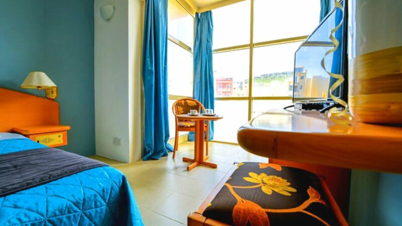 la playa hotel 1 800x450