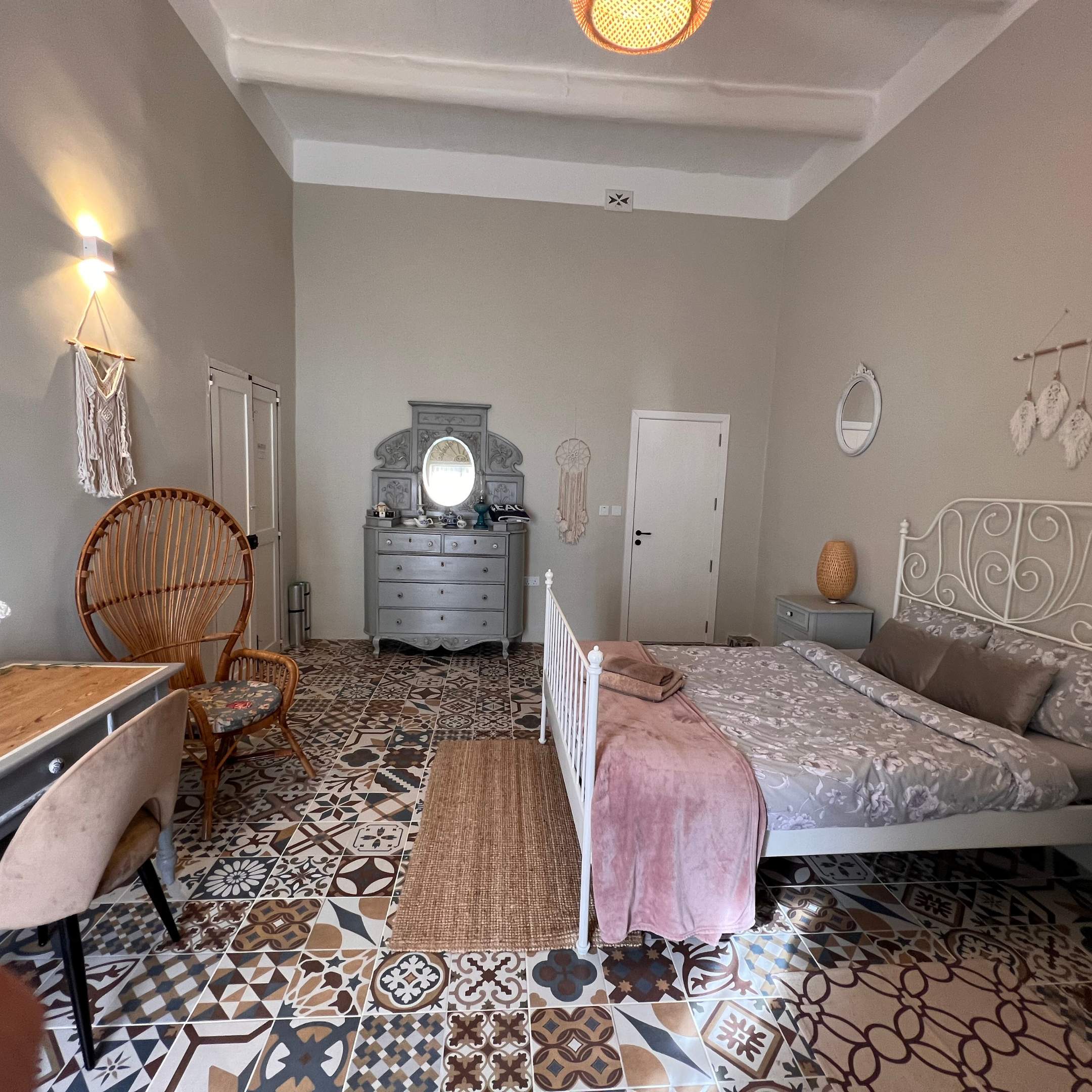 working retreat gozo