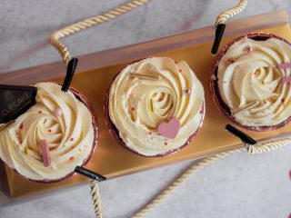 cup cake 8 320x240