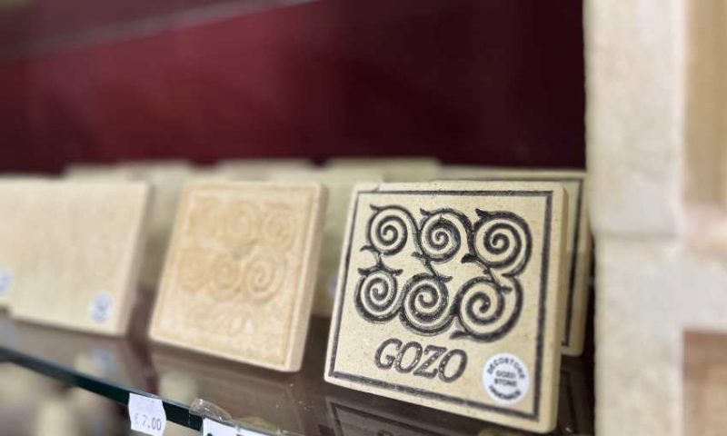 ta Dbiegi Crafts Village 14 800x480