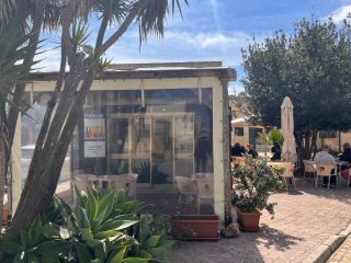 ta Dbiegi Crafts Village 2 320x240