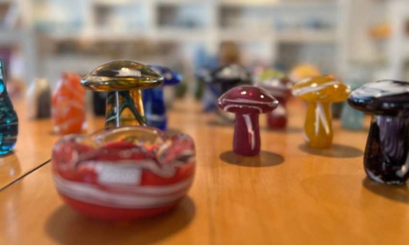 ta Dbiegi Crafts Village 4 800x480