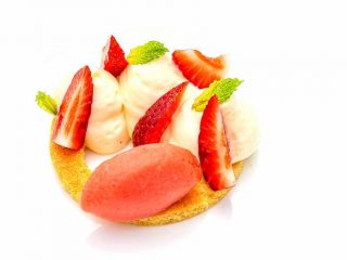 Level Nine Gozo 320x240