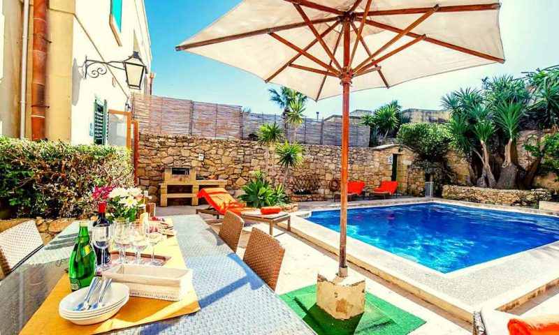 Baron Holiday Homes 12 800x480
