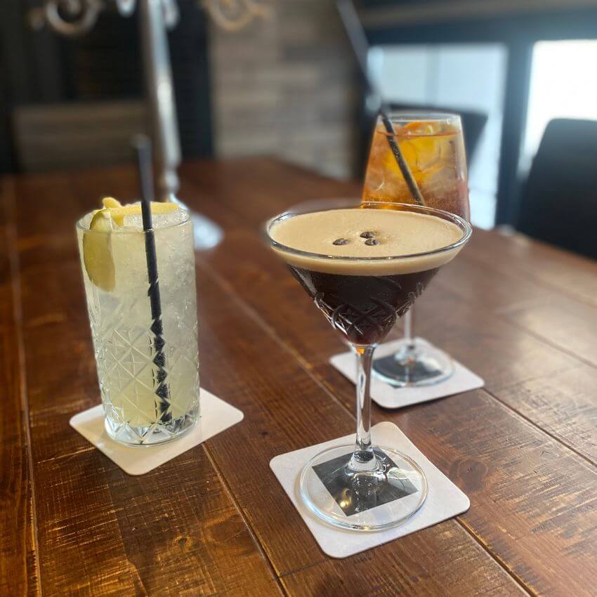 Cocktails for Lunch at Front