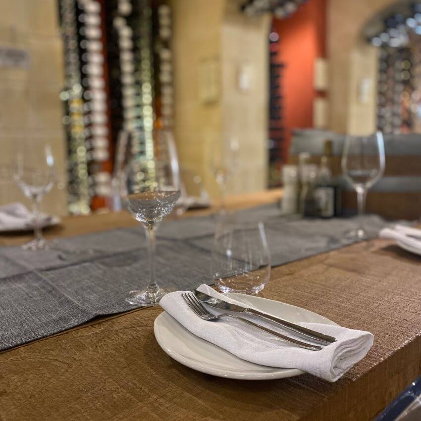 Table at Vini e Capricci