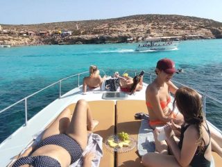 Mitzi Tours Malta 2 320x240