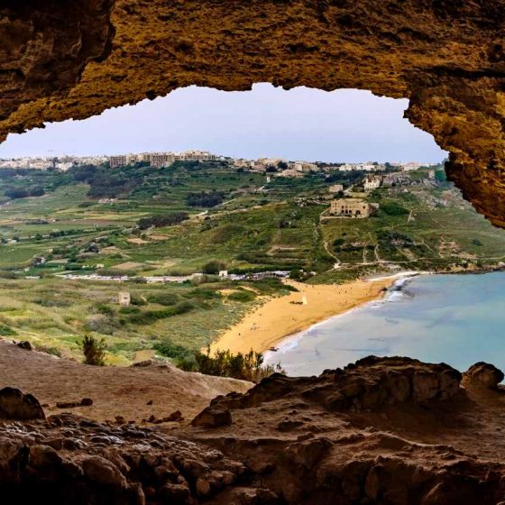 Tal-Mixta Cave